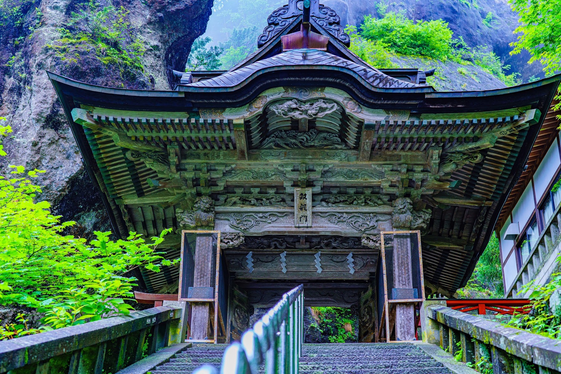 榛名神社