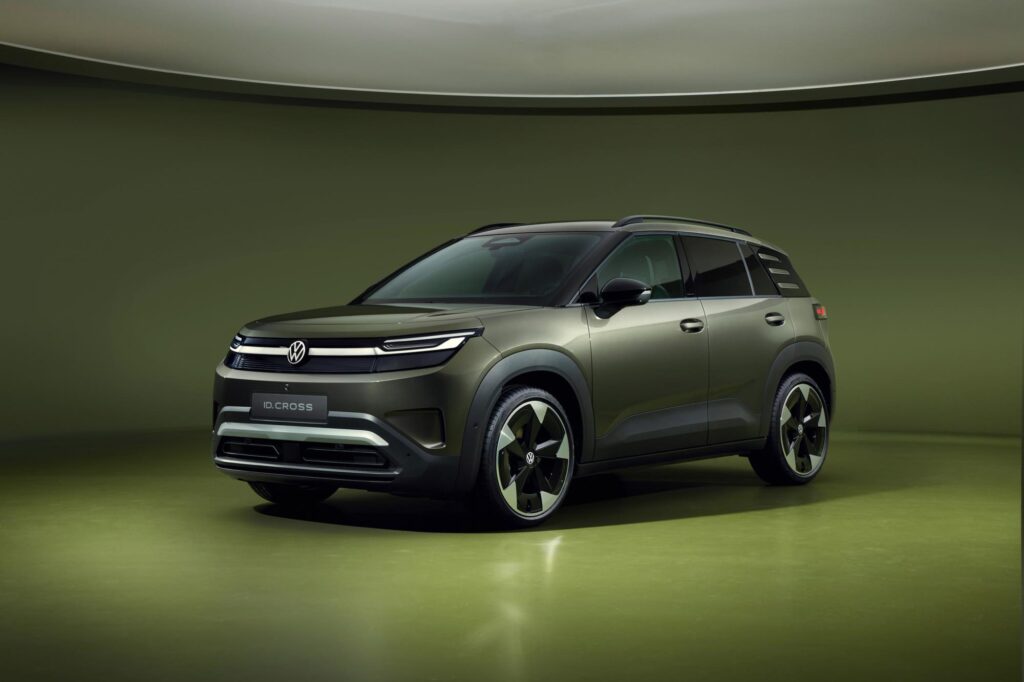 VW新型ID. Cross（2026年）欧州ワールドプレミア｜プレミアム電動コンパクトSUVの全貌