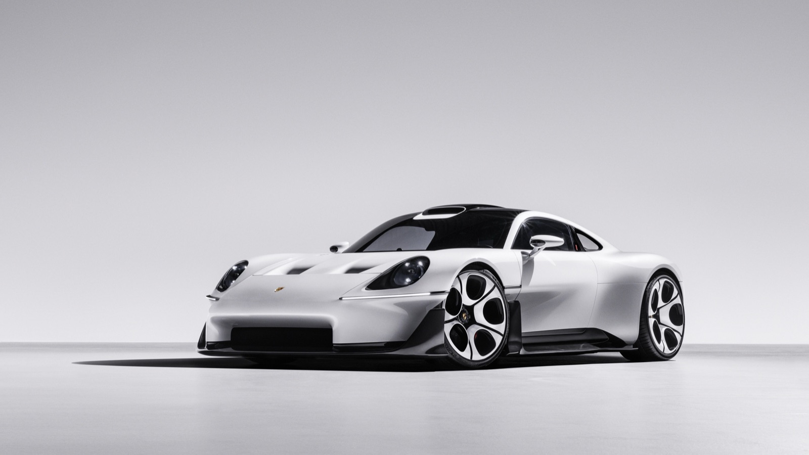 ポルシェ Mission S 世界初公開｜911より上の新ミッドシップスーパースポーツを示すビジョンモデル